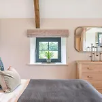 Holiday home Dragonfly Forcett